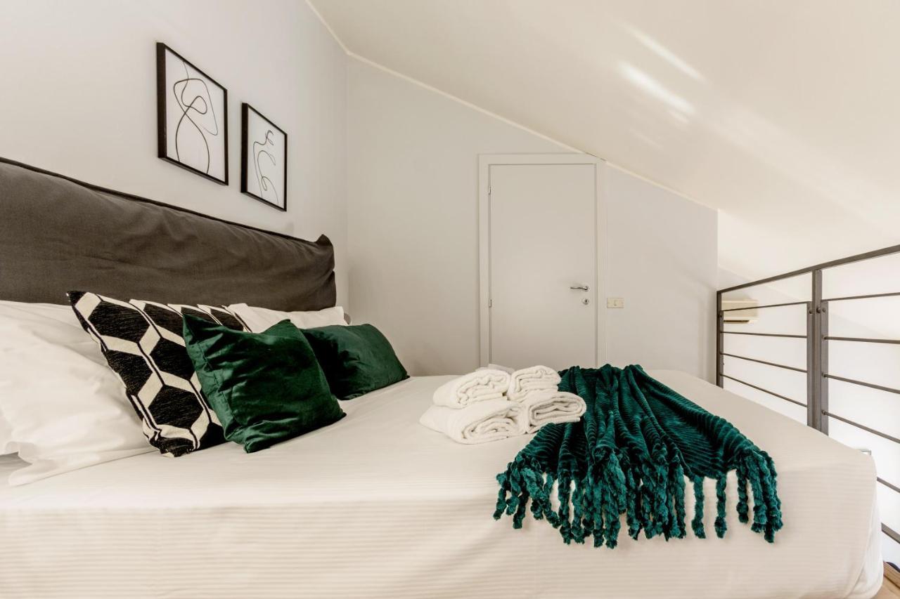 Modern Simplicity In Milan Centre Apartman Kültér fotó